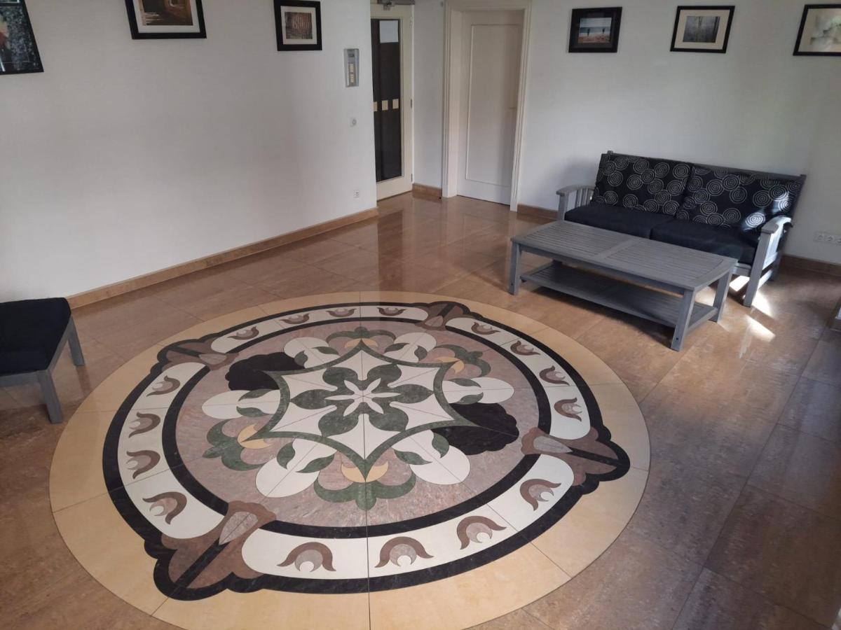 Apartman Nad Kolonadou Карлові Вари Екстер'єр фото